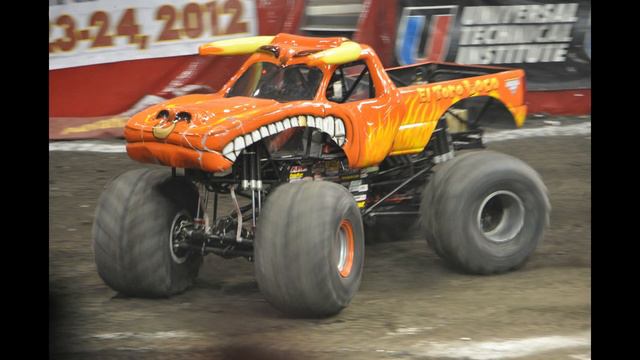 Technic Monster Trucks Review! смотреть онлайн