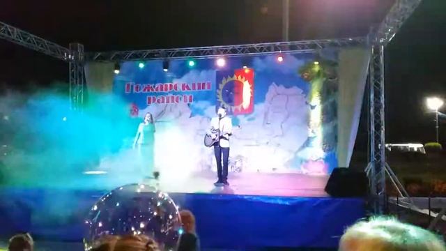 листья желтые смотреть онлайн