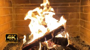 Камин 4К видео для медитации и расслабления со звуком потрескивающего костра.