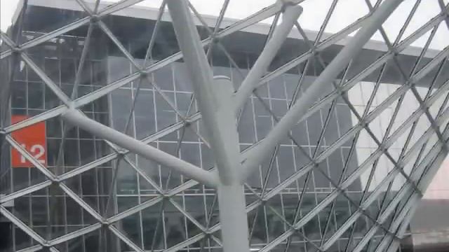 The Milan Fair Complex смотреть онлайн