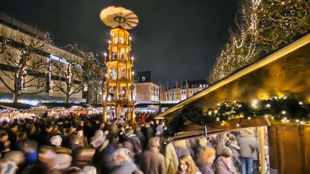 Новогодний пак я возвращаюсь смотреть онлайн