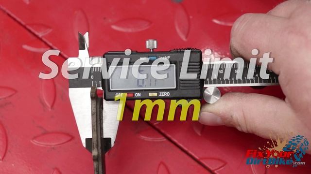 1997-2001 Honda CR250 - Brake Pad Replacement | Fix Your Dirt Bike смотреть онлайн