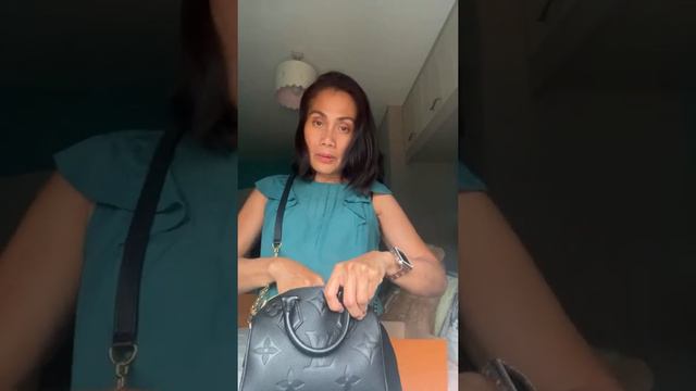 Unboxing my LV Bag смотреть онлайн
