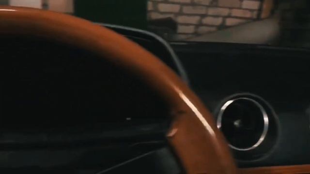 Салон w123 + приборка от Toyota mark II ! смотреть онлайн