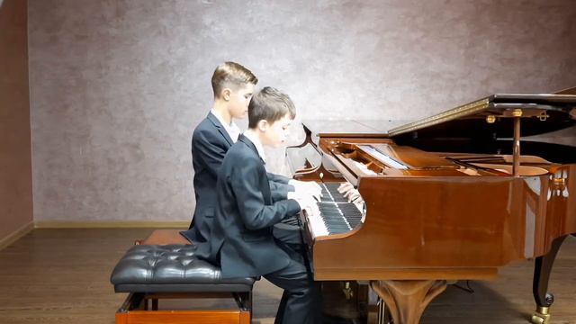 Бондарев Сергей , Машонский Александр Одинцовская ДШИ "Классика" смотреть онлайн