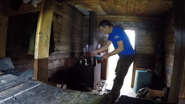 .Медведь пришёл к избе.Охота на тетерева. смотреть онлайн