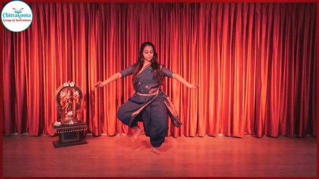 Aigiri Nandini - Dance Performance By Our Teacher On Day 9 Of Navaratri