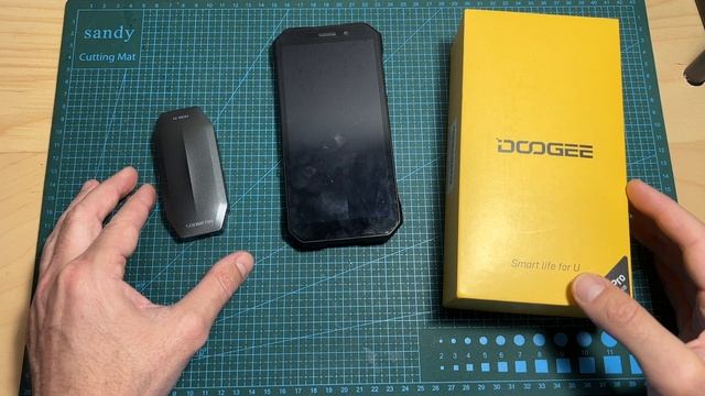 Turn Your Android Device Into an HDMI Display (Featuring Doogee S61 Pro Rugged Smartphone) смотреть онлайн