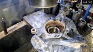 замена ступичного подшипника хендай элантра 2011-2016 .. hyundai elantra #подвеска #ходовая