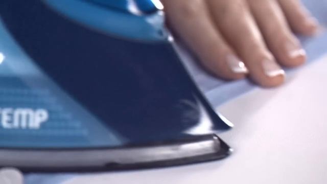 Паровой утюг Rohaus RI910B с цифровым термостатом смотреть онлайн