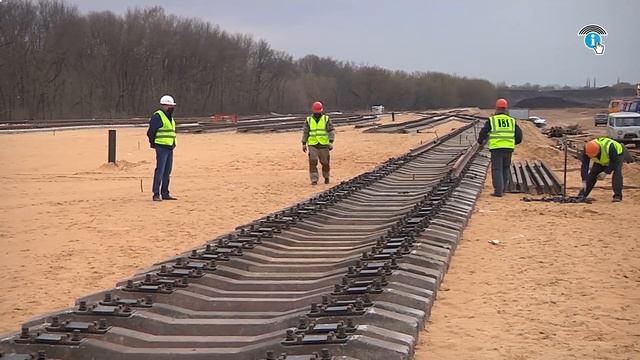Роман Старовойт посетил площадку маслоэкстракционного завода в Касторном смотреть онлайн