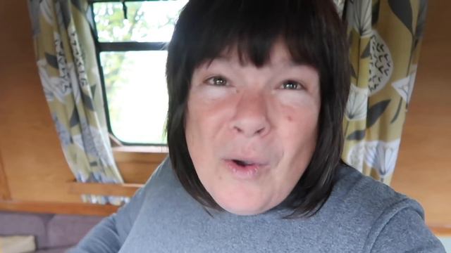 Ep 209 Boat, House, Caravan | Weekly Vlog | 13 November (2021) смотреть онлайн