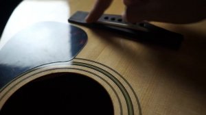 Ликбез по отстройке акустической гитары. Для начинающих гитаристов. Как сделать игру приятной.