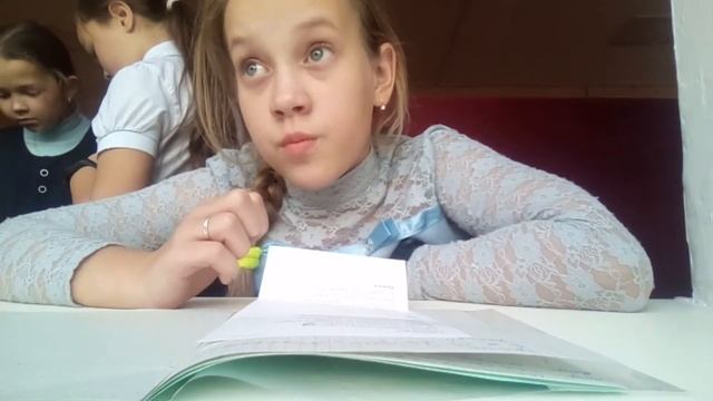 Влог Школа,рисование ,домашка Видео Аришка STAR смотреть онлайн
