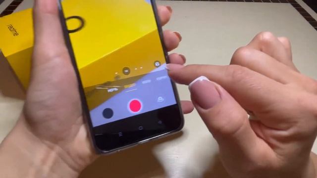 Обзор телефона Realme 8