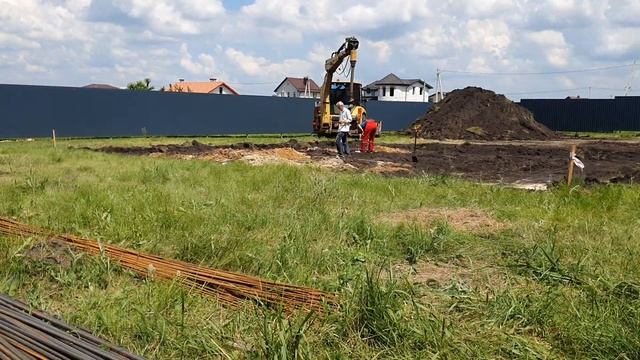 Закапываем деньги в землю ч.1 - подготовка площадки смотреть онлайн