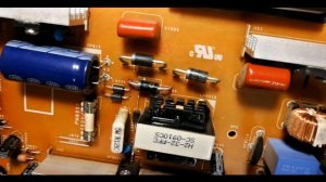 Samsung LE32B350F1W нет подсветки, BN44-00289A занижено напряжение, выключается.