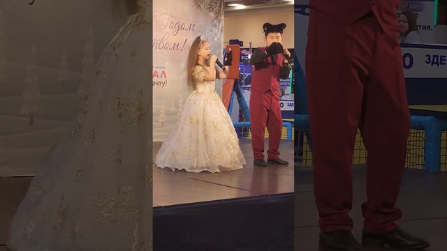 Хан Лев и Полина Браун смотреть онлайн