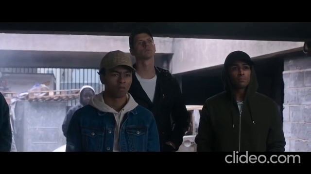The Gentlemen Chase Phone Scene HD