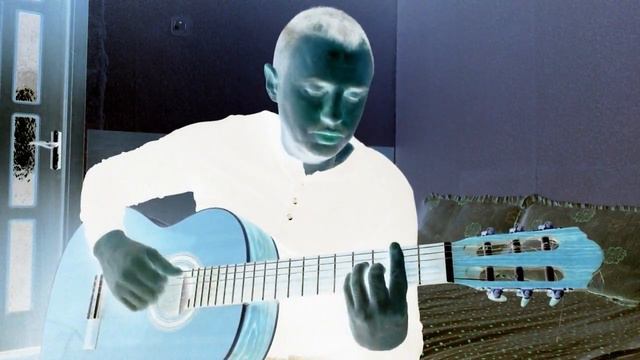 Случайно получилось, но что-то в этом есть ;)