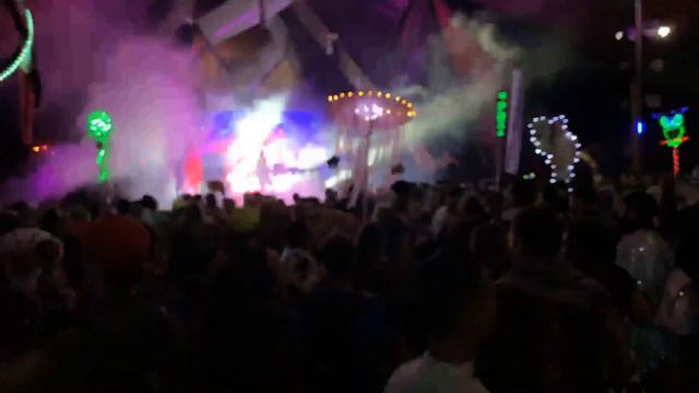 MEGAPHONEGUYS.COM at the polish ambassadors set at lib 2019 смотреть онлайн