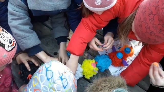 ПЛОВ НА КОСТРЕ, ПРАЗДНУЕМ ПАСХУ, СТИХ ОТ ЖАННЫ. смотреть онлайн