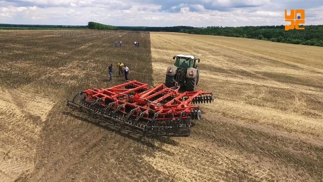 Вертикальная обработка почвы Excelerator 8005 после гороха и рапса