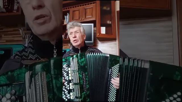 Мама, милая мама.!))) Поет Василий Говорков смотреть онлайн