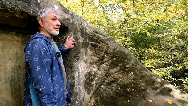 Методы строительства и размещение дольменов в ландшафте на примере Волконского дольмена. 02 смотреть онлайн