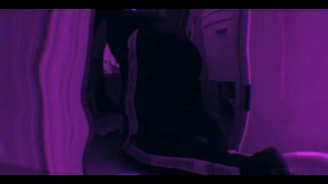 ВЕРНАМ БЛЮЁТ ПОД РАЗНУЮ МУЗЫКУ смотреть онлайн