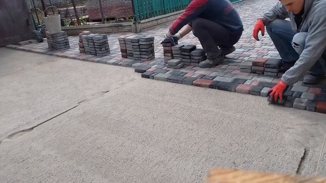 Укладка тротуарной плитки старый город три цвета смотреть онлайн