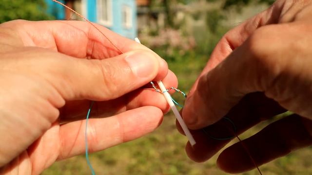 Лайфхак как связать две лески с помощью ватной палочки. Упрощаем себе жизнь. #лайфхак смотреть онлайн