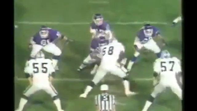 1981 - Odis McKinney Nasty hit on Vikings' QB Tommy Kramer смотреть онлайн