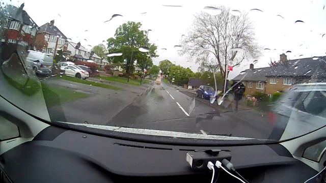 Toyota Prius смотреть онлайн