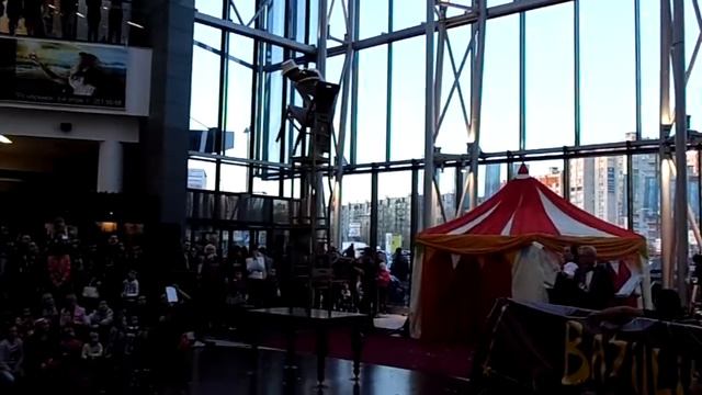 ТРЦ Арена три года смотреть онлайн
