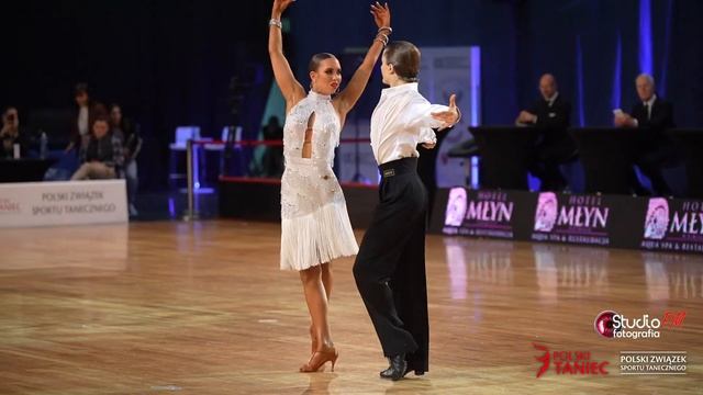 Antoni Krajewski & Zofia Załęcka | rumba | Mistrzostwa Polski w tańcach latynoamerykańskich | 2023 смотреть онлайн