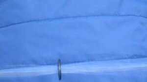 "Игрушка-самоделка" из детства: пуговица на нитке