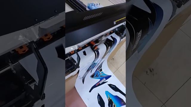 Mutoh VJ628 Ecosolvent - Test Print Sticker Orajet смотреть онлайн