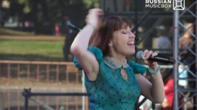 День флага. 22.08. Алиса Мон смотреть онлайн