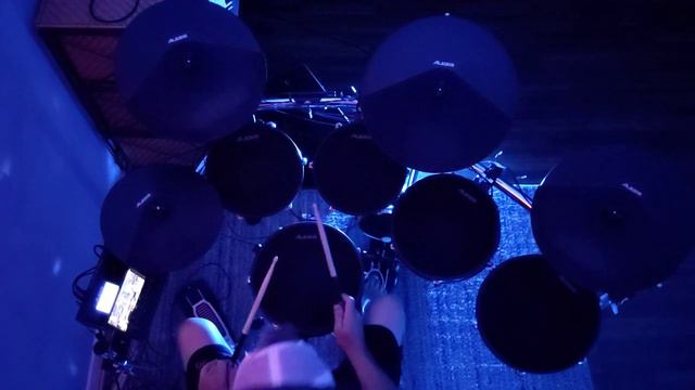 Led Zeppelin - The Ocean - Drum Cover смотреть онлайн