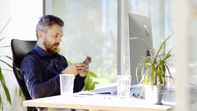 CHATGPT on iOS: OpenAI extends its reach. AI (eye) News May 19, 2023 смотреть онлайн