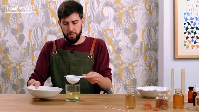 Tutorial acuarela: cómo hacer aglutinante casero - Scriptorium Yayyan - Domestika смотреть онлайн