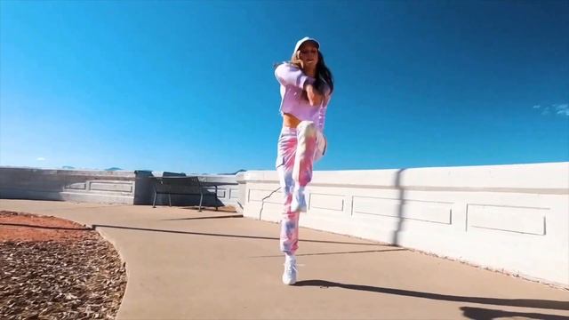 Kaoma Lambada remix Shuffle Dance BEAUTIFUL GIRL Music Remix 2022 смотреть онлайн