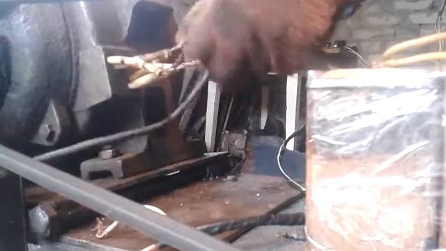 Подключение 3-х фазного двигателя 380 V в сеть 220 V и что лучше звезда или трехугольник смотреть онлайн