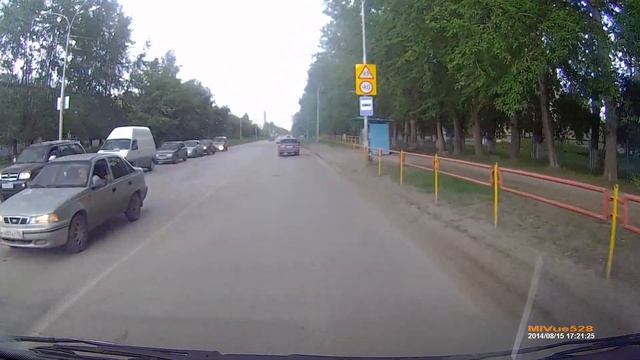 Сумашетший Таксист в Каменске-Уральском смотреть онлайн