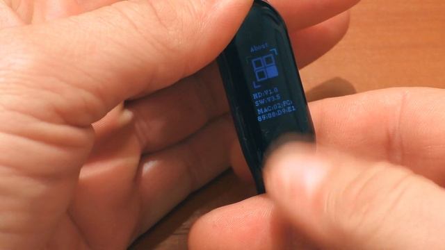 Сравнение фитнес браслетов 5 и 50 долларов смотреть онлайн