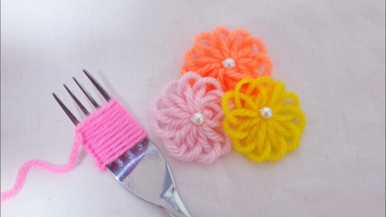 Super Easy Flower Craft Ideas with Wool - Hand Embroidery Beautiful Flower Design смотреть онлайн