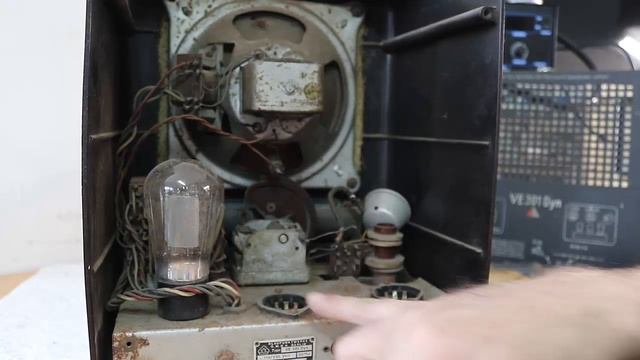 Telefunken VE 301 Dyn 1.časť смотреть онлайн