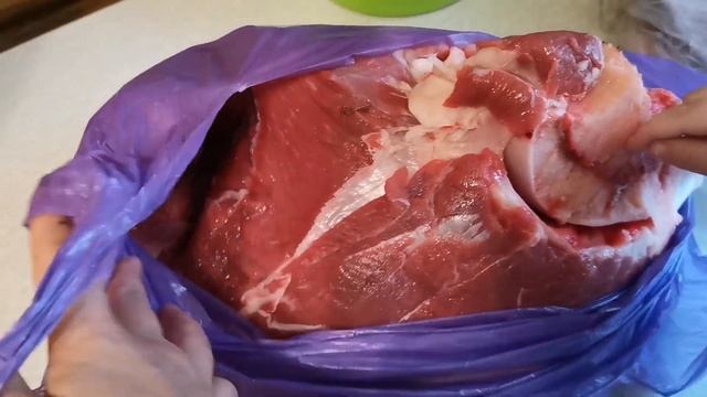 МЯСО НА МЕСЯЦ. ЗАГОТОВКА ФАРША. ВКУСНЫЙ УЖИН. БУДНИ ДЕРЕВЕНСКОЙ МАМЫ ❤️ смотреть онлайн