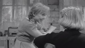 Тося танцует!!! Надежда Румянцева в фильме "Девчата", танец любви!